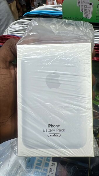 IPHONE MAGSAFE POWERBANK