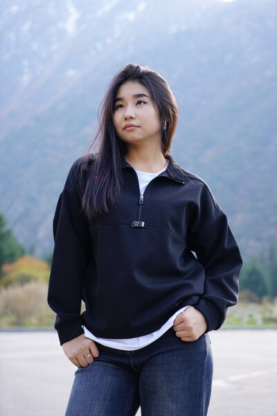 Свитшот полузамок