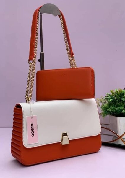 Sac à main bicolore élégance