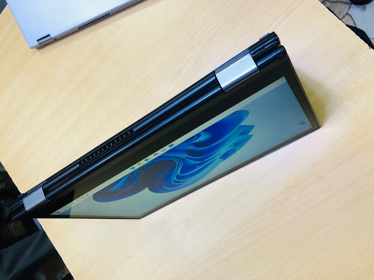 Lenovo thinkpad x370 yoga