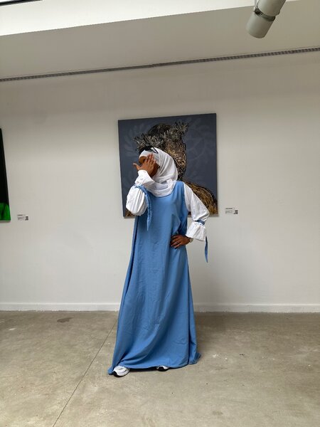 Robe avec foulard compris