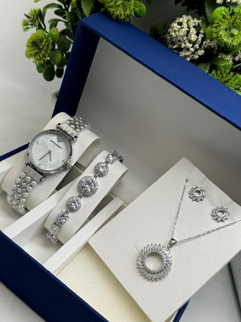 Watch set for ladies