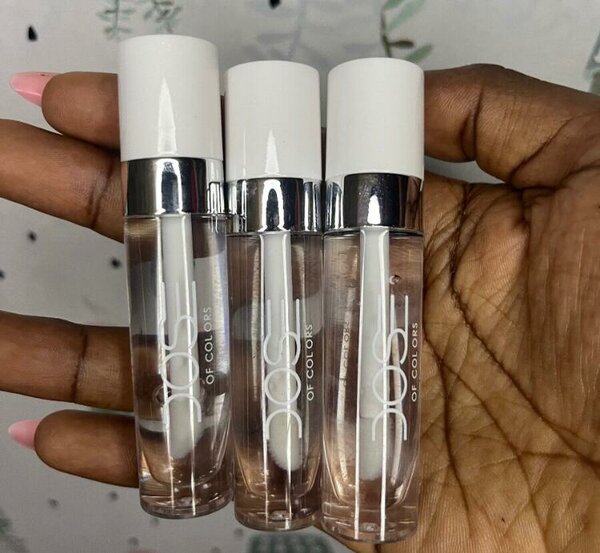 Gloss à lèvres brillant