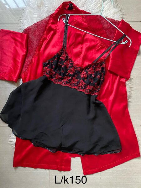 Beautiful and comfortable hot women's lingerie