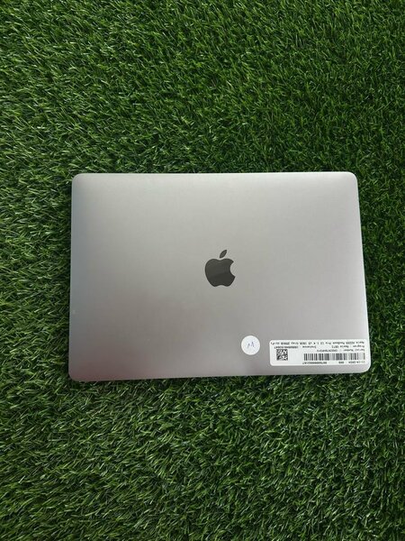 MacBook Pro 13 inch 2020