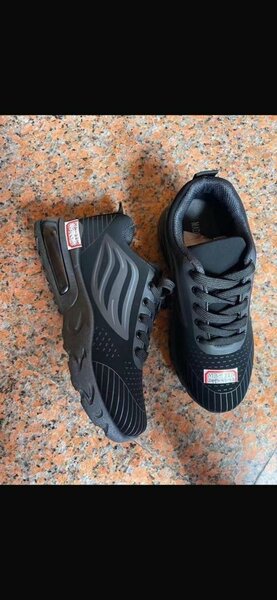 Chaussures de sport noires