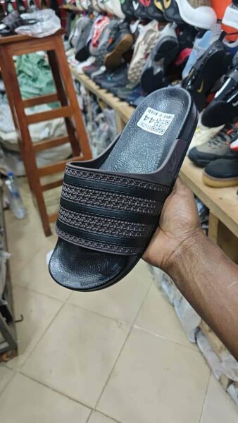 Slides mix types and colors