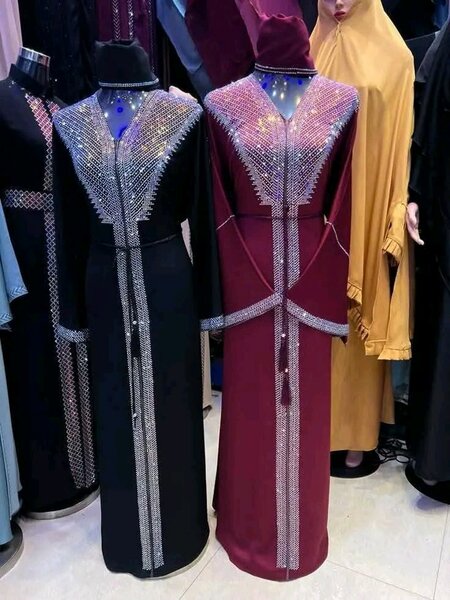 Abaya élégante brillante