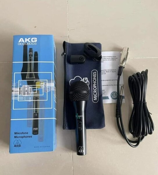 AKG D5S Vocal Microphone