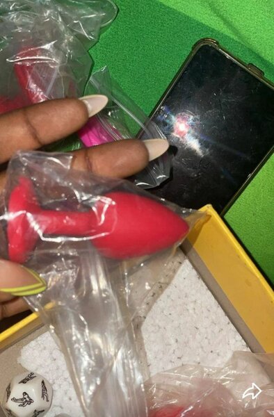 Ensemble de plugs colorés