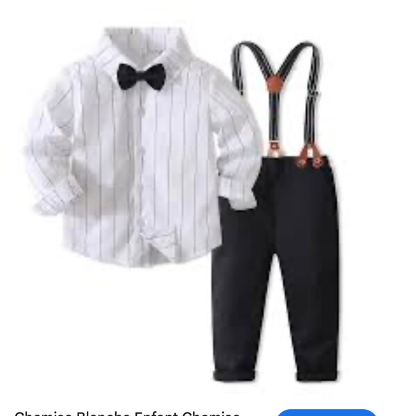 Robe d'enfant en laine douce