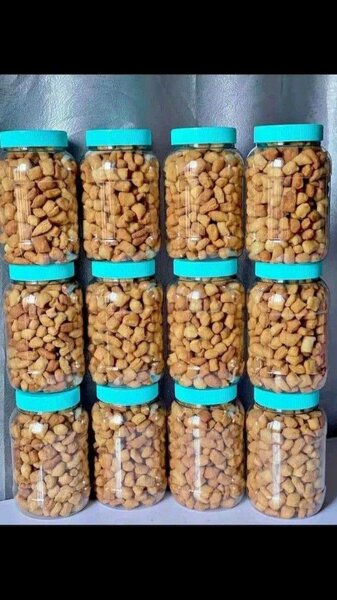 Croquettes pour chiens en pot