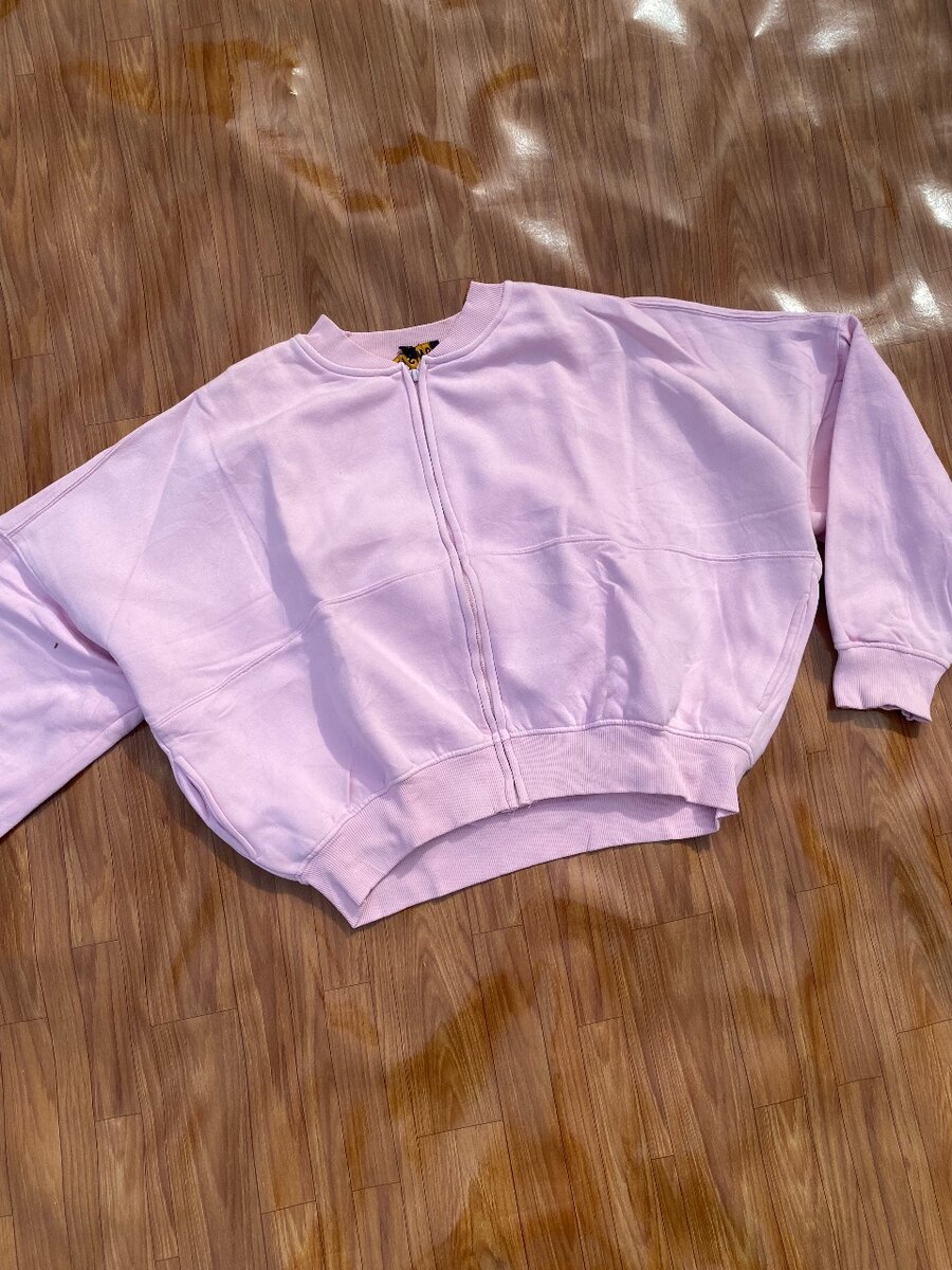 Pink crop sweatshirt