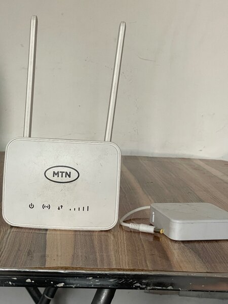 MTN Universal router