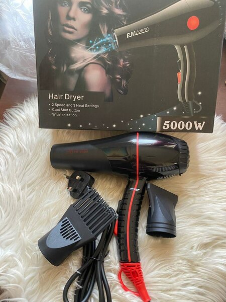 Emzopro Professional Dryer