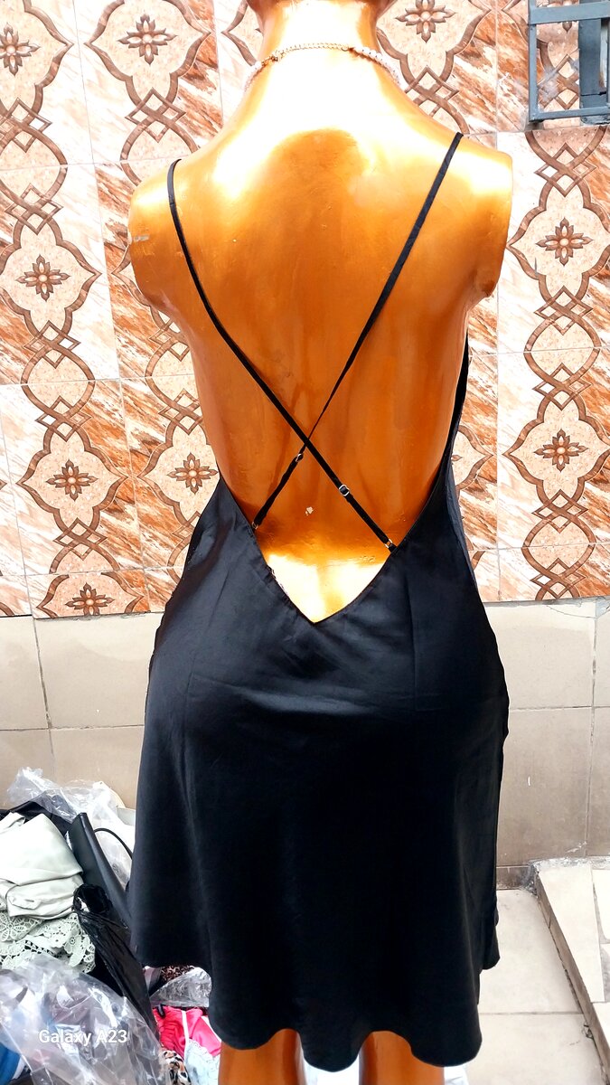 Robe noire élégante