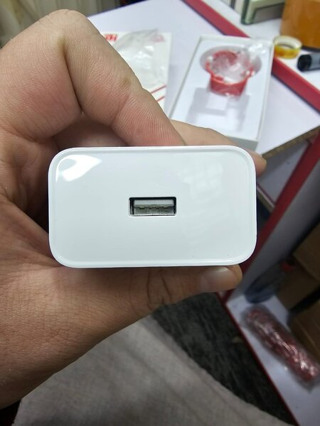 Oneplus Mobile Charger 80 Watts (type C)