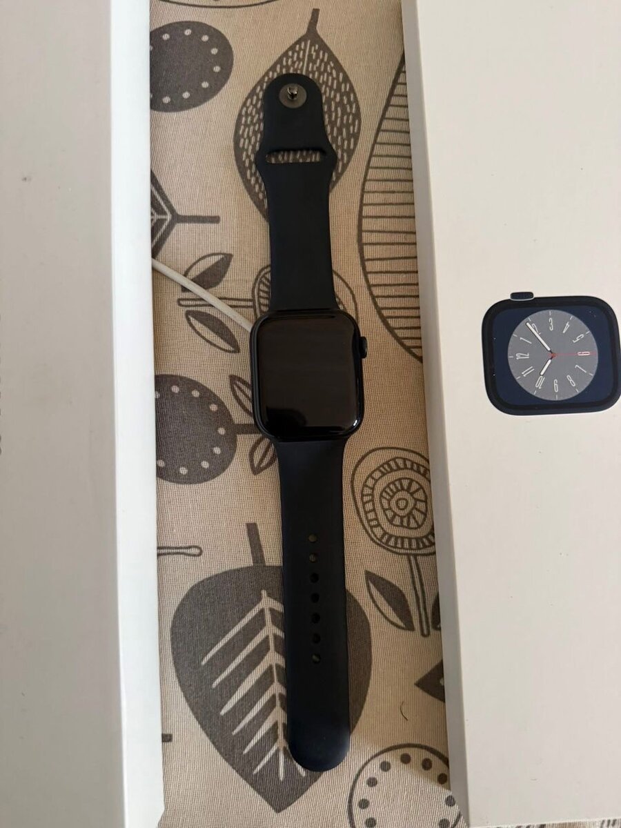Apple Watch Série 8 Noir