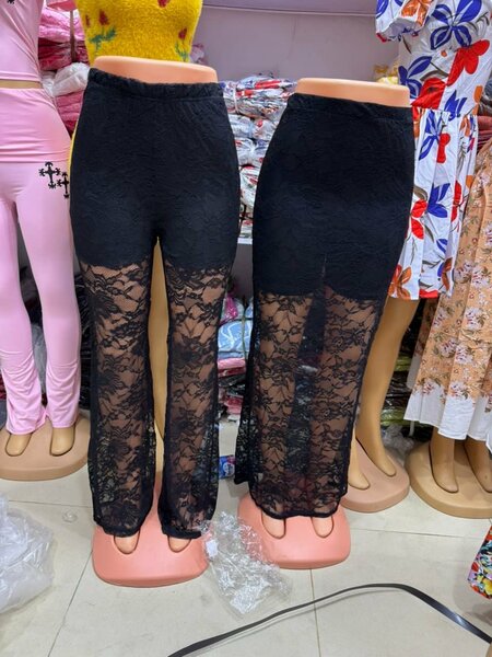 Pantalon en dentelle élégant