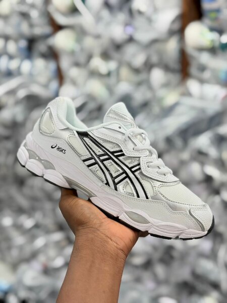 Chaussures de Course Asics