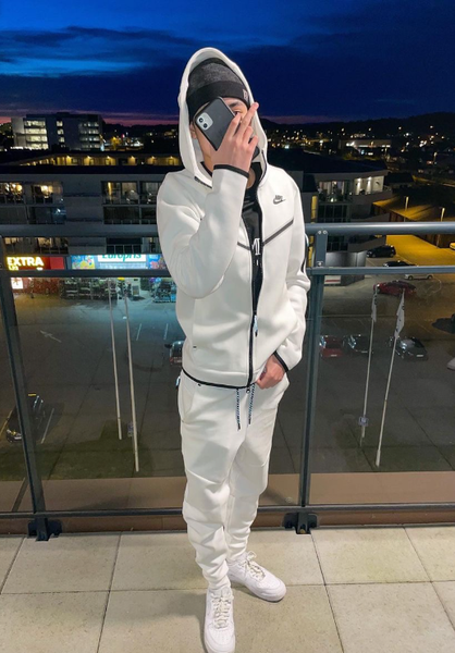 Тэк Флис white спортивная двойка