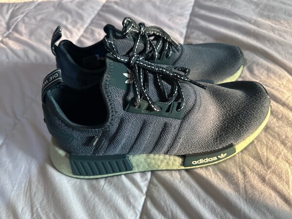 Adidas Womens NMD R1