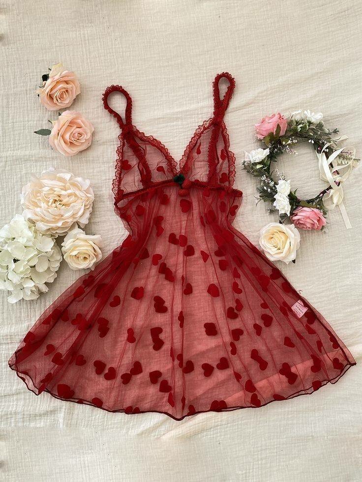 Nuisette féminine transparente