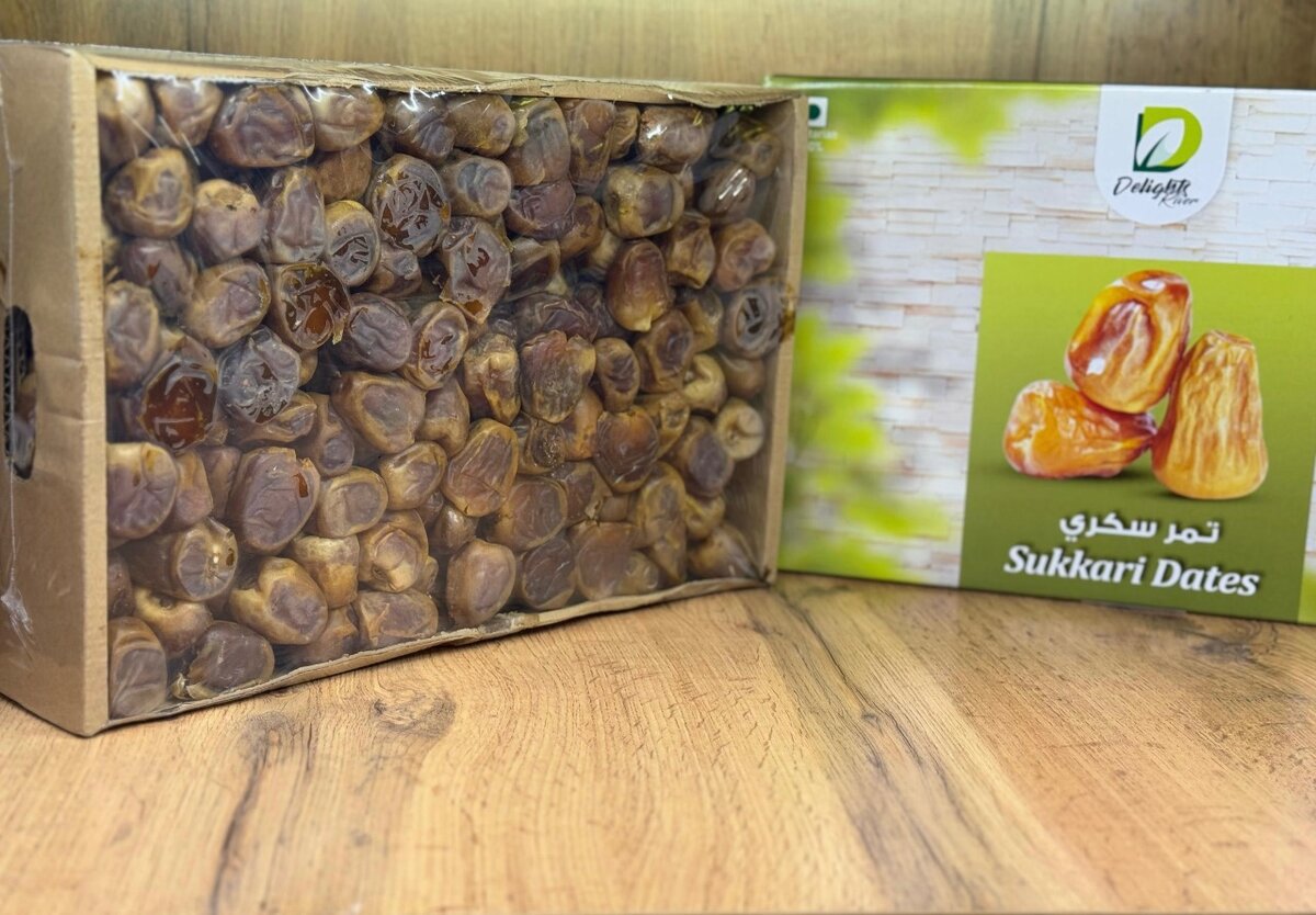 Финики Суккари