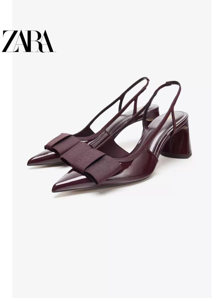 Escarpins à talon et nœud