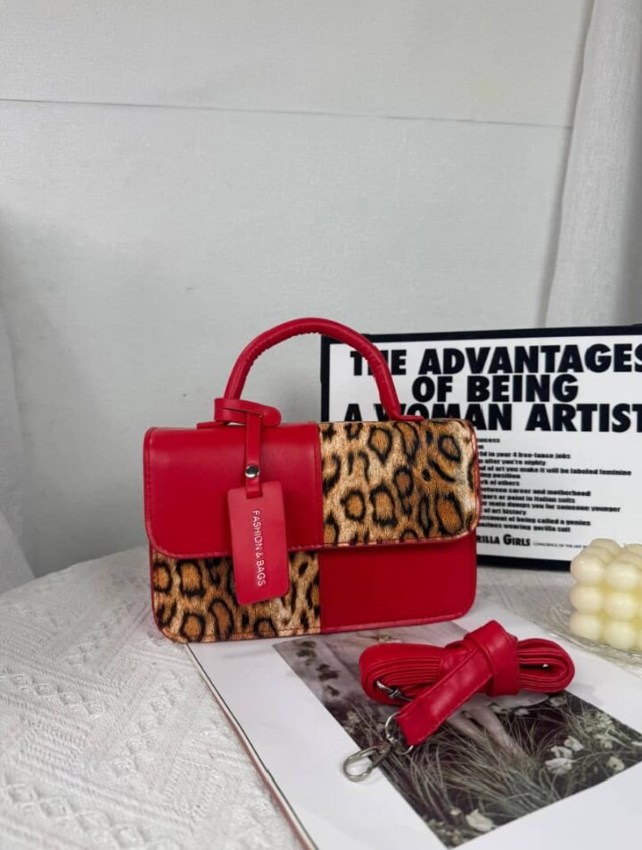 Sac à main tendance imprimé léopard