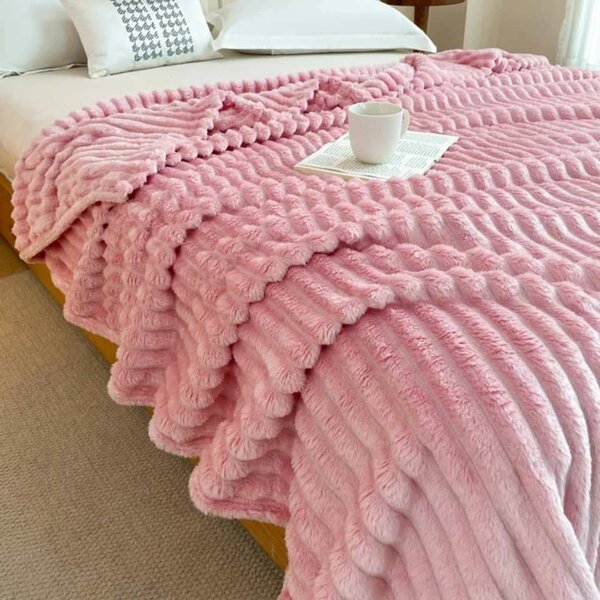 Couverture en fausse fourrure douce