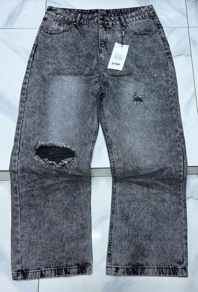 Jean droit gris délavé