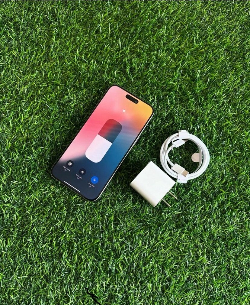 iPhone 15 pro max 256 GB physical sim