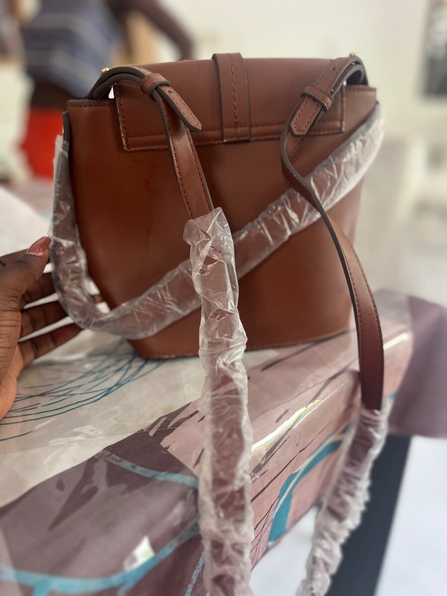 Sac à bandoulière en cuir élégant