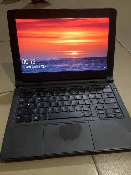 Dell Laptop Compact Performance