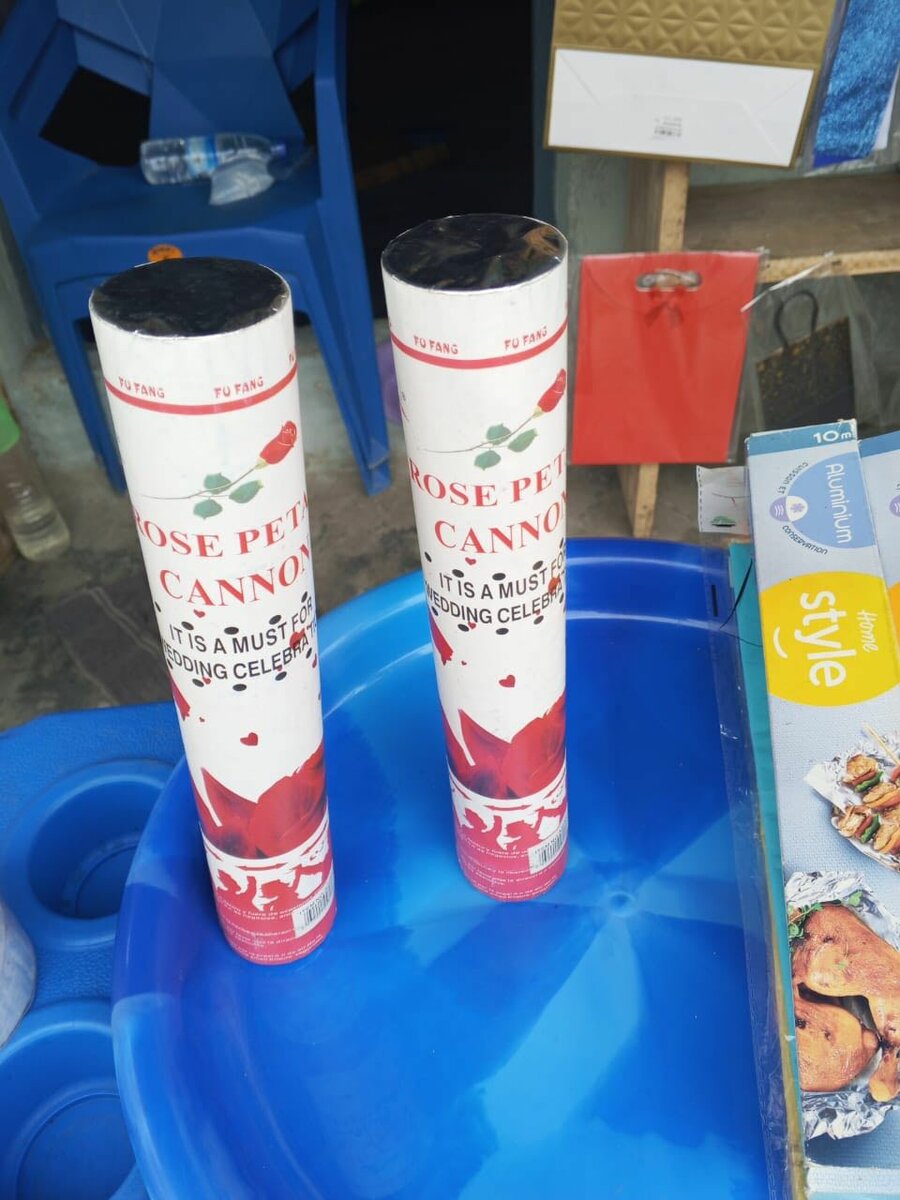 Canon à Pétales de Rose