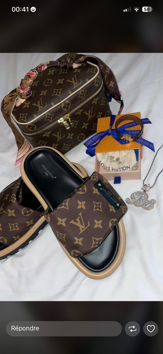 Sac à main en cuir brillant