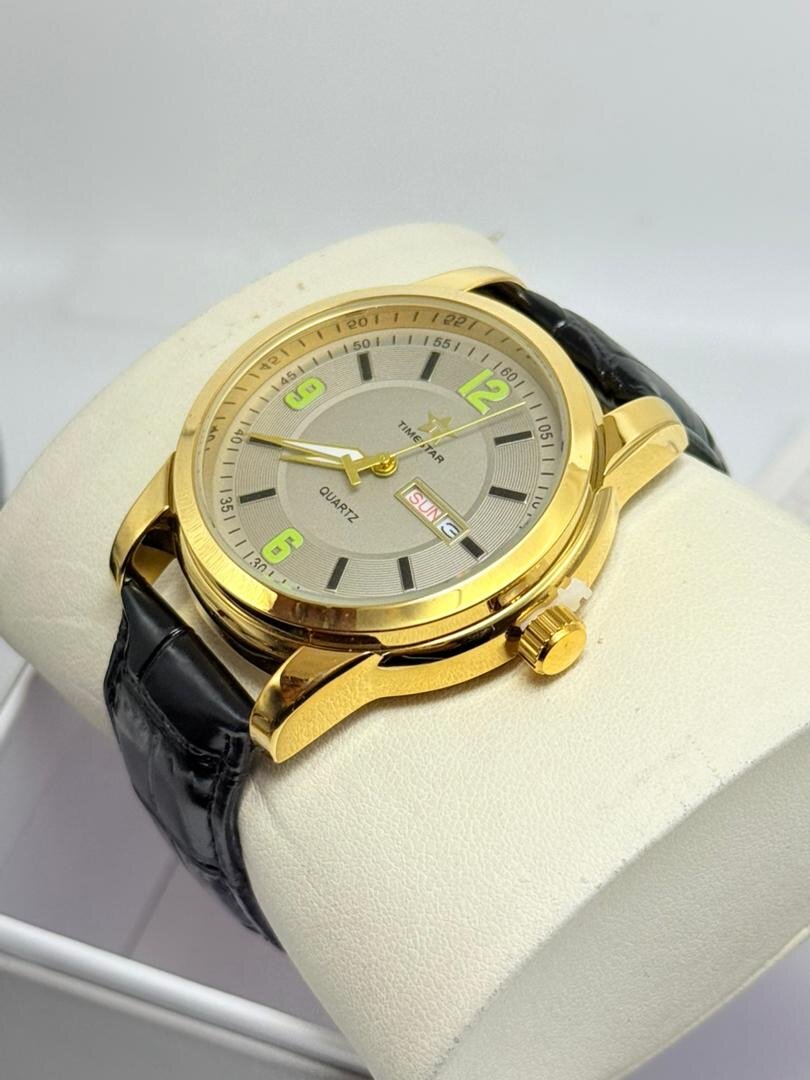 Montre Quartz Élégante