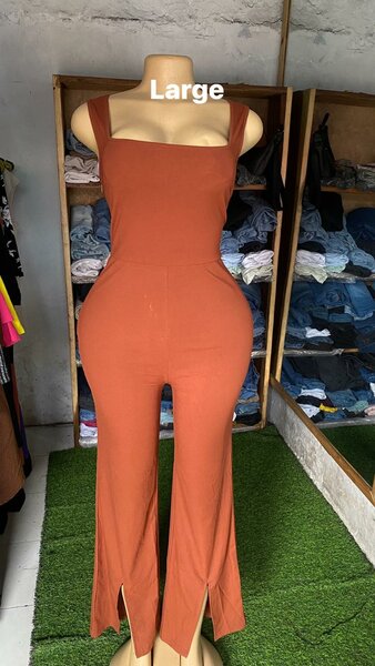 High-quality and comfortable women's jumpsuit