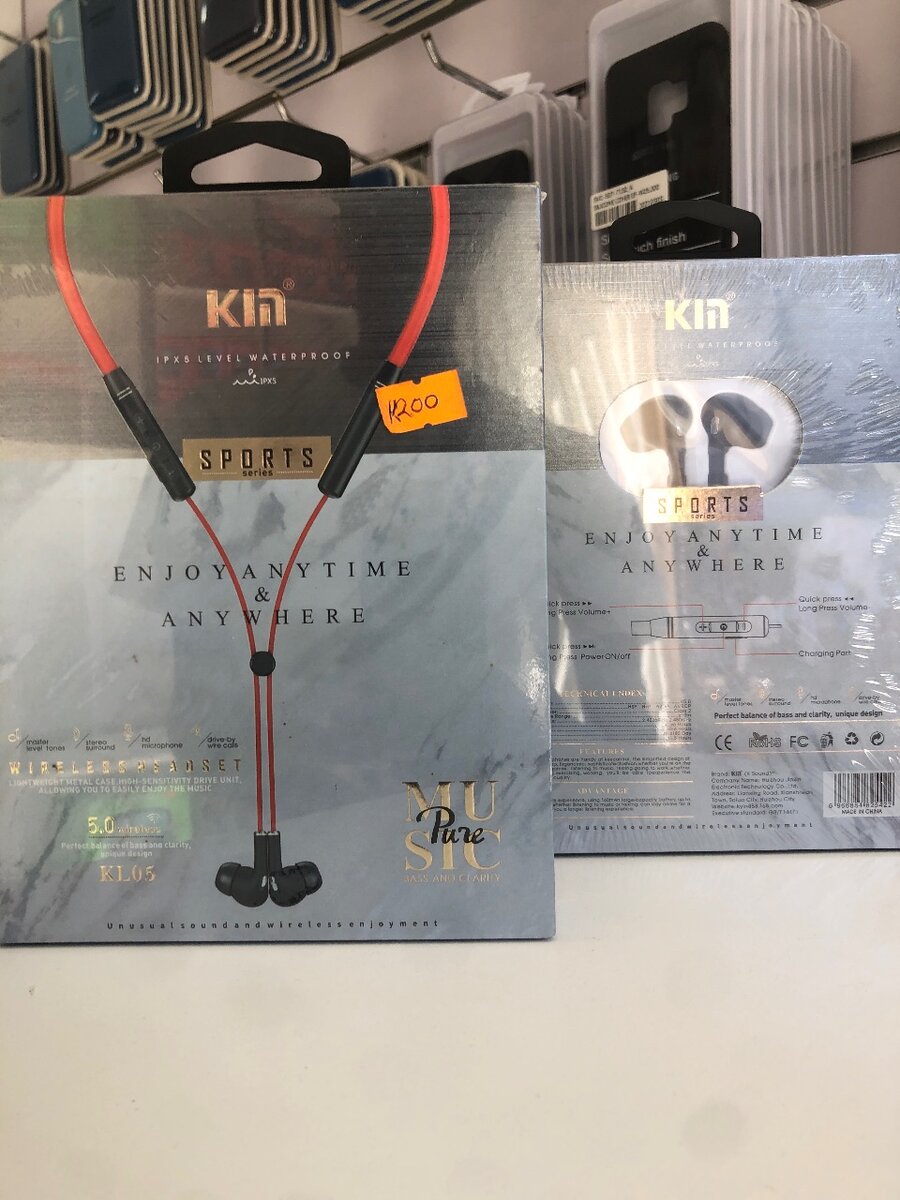 KM  wireless headsets