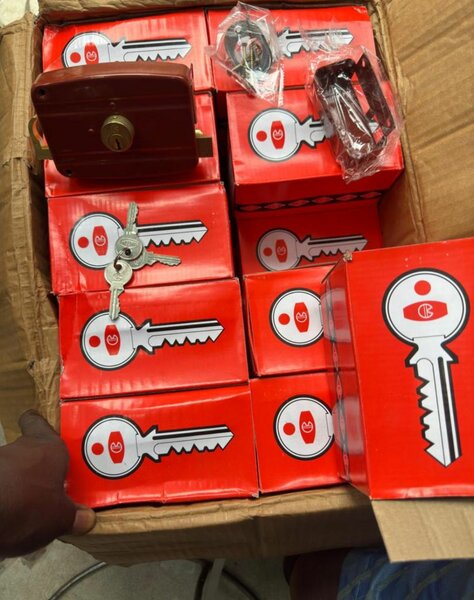 Serrure à clef robuste