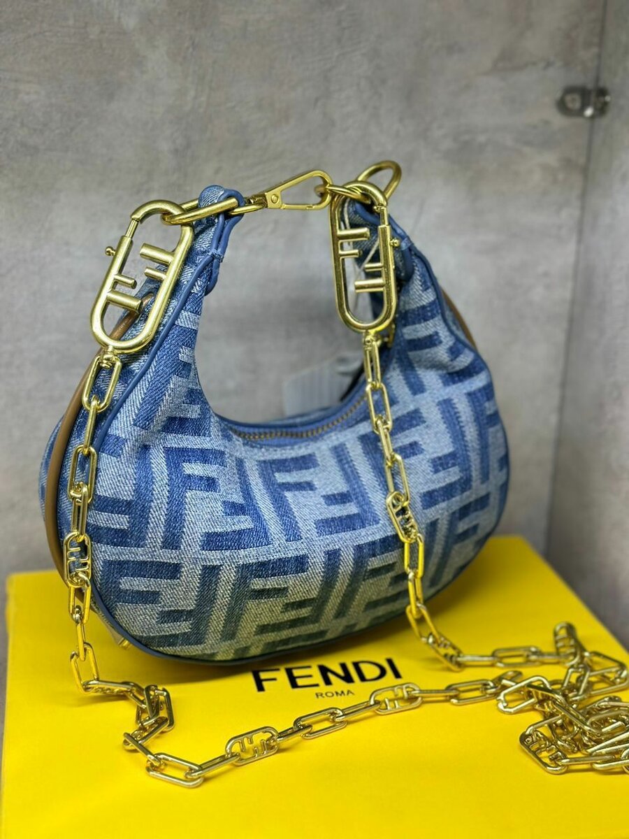 Fendi/ бесплатная доставка
