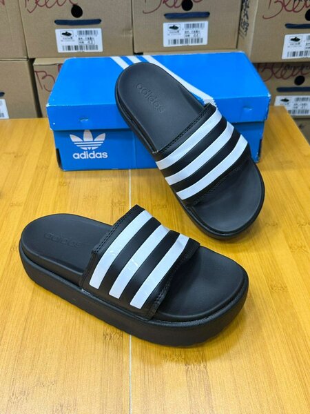 Claquette Adidas