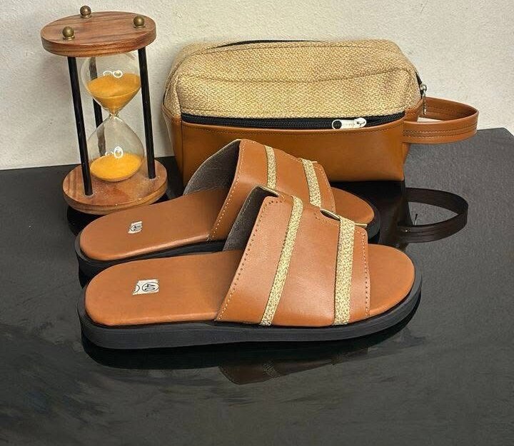 Sandales + pochette homme