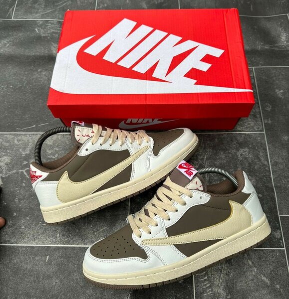 Sb  Nike Low