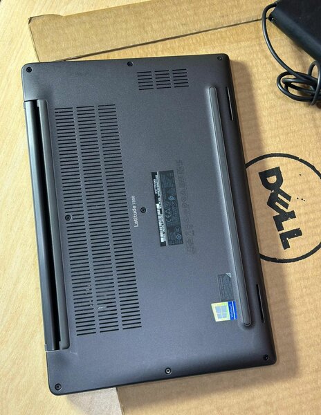 Dell latitude 7300