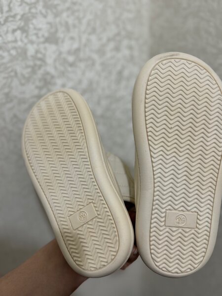 Детские сандалии