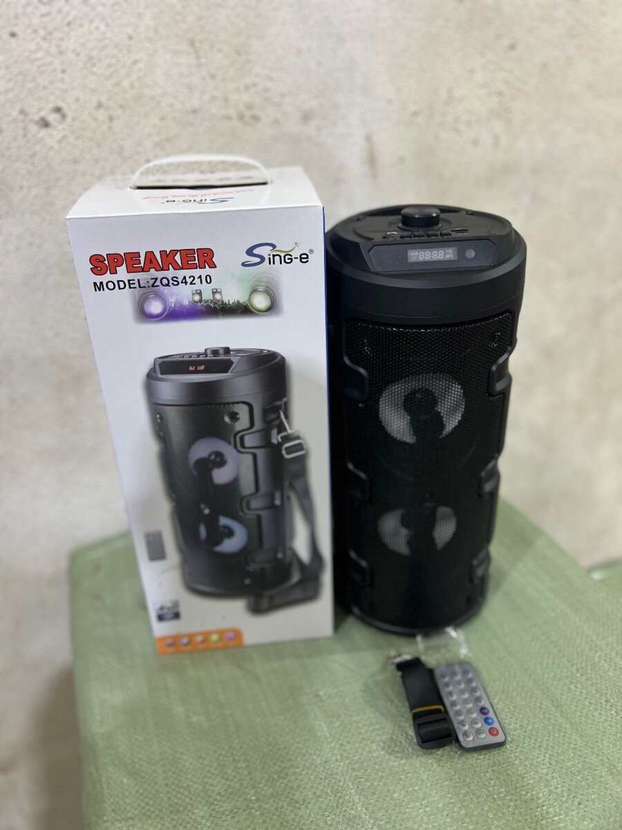 Haut-parleur Bluetooth LED Portatif