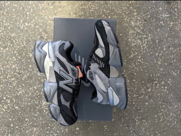 New Balance 9060