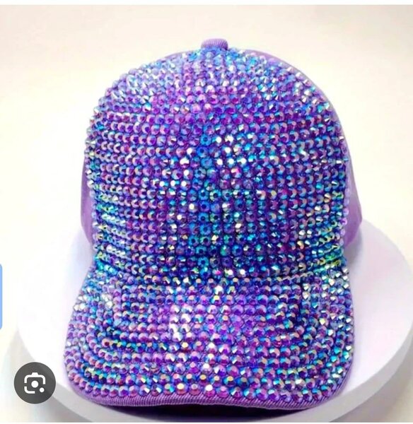 Casquette Strass Étincelante